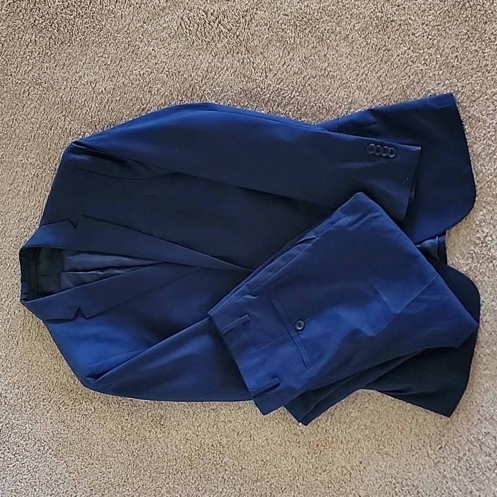 Mens Kenneth Cole Techni-Cole suit
